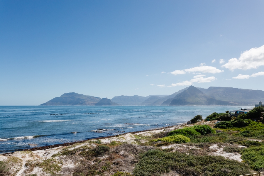 4 Bedroom Property for Sale in Kommetjie Western Cape